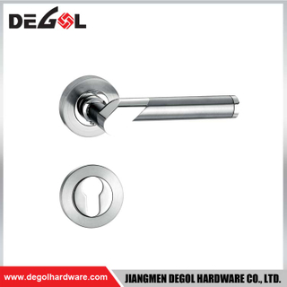Euro style door pull handle for commercial door