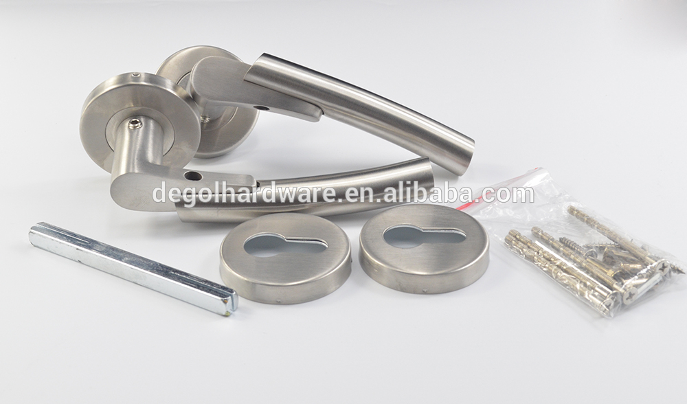 tirador de puerta de fundici&oacute;n